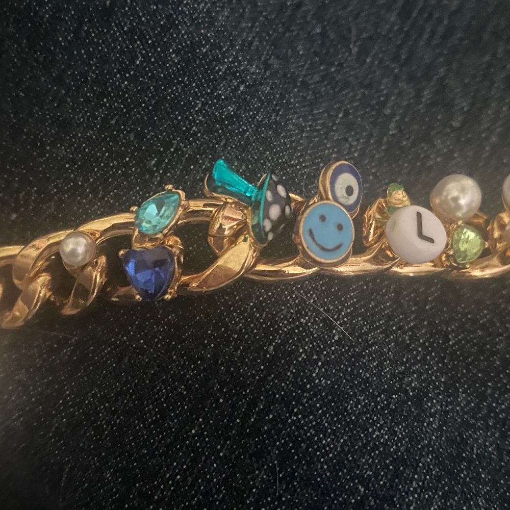 NWT Betsey Johnson Love Link Peace Mushroom Chain Magnetic Clasp Gold Tone - Picture 7 of 9
